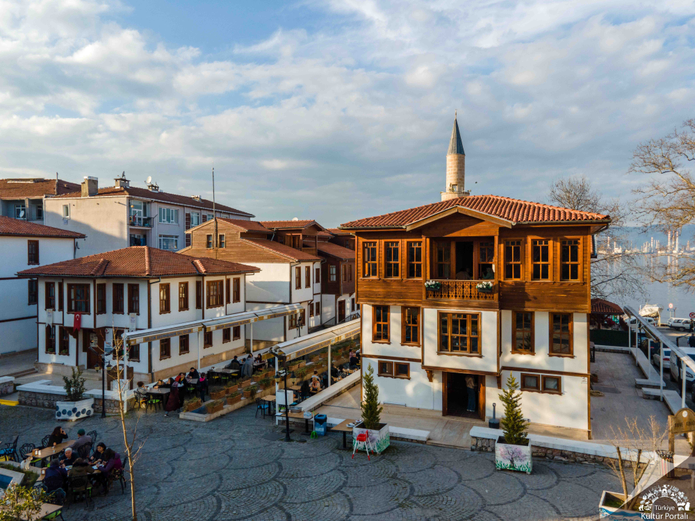 Deği̇rmendere Yali Evleri̇